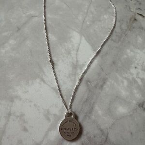 Tiffany & Co Return to Tiffany Round Pendant Necklace